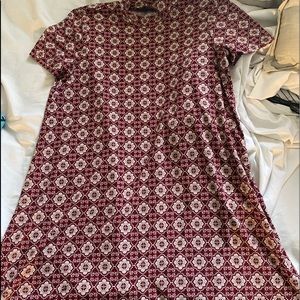 size medium dress. very comfortable